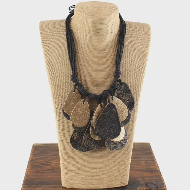 Pretty Persuasions Teardrop Discs Statement Necklace Black/Gold