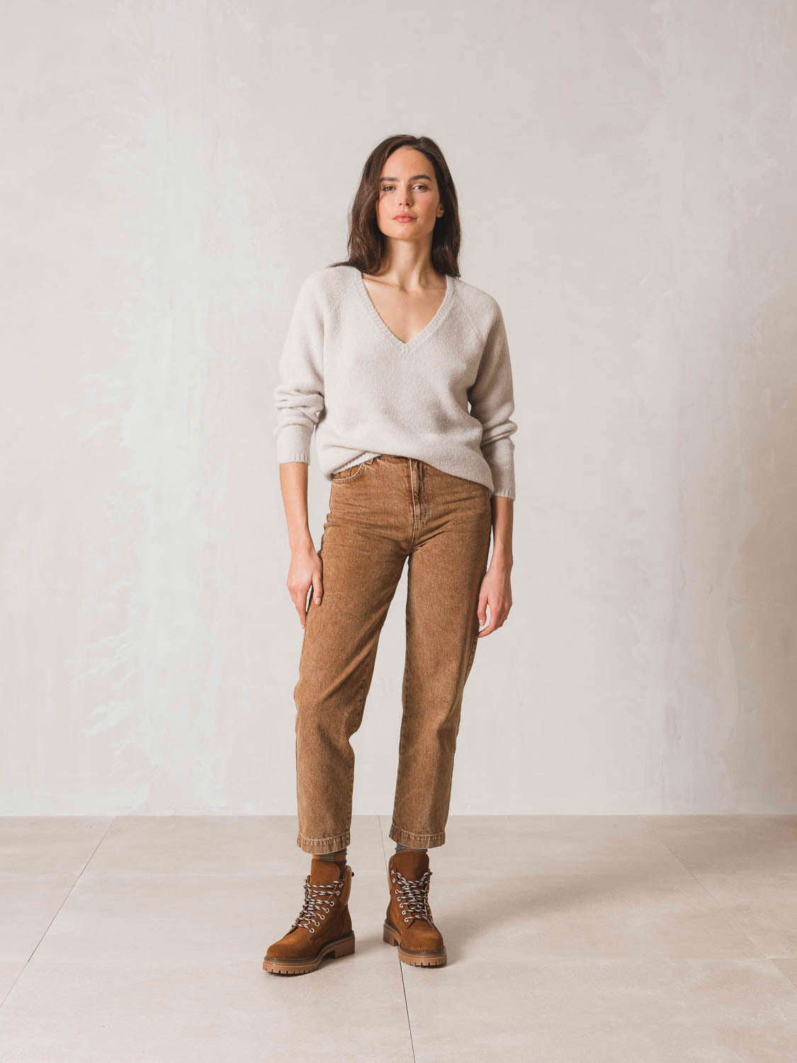 Indi + Cold Washed Effect Jeans Camel