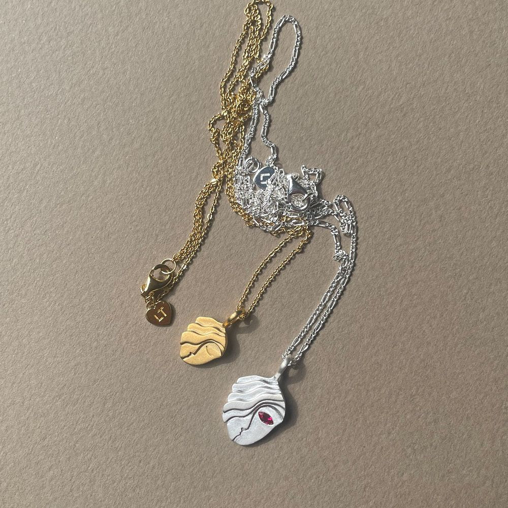 Linda Tahija Aphrodite Mini Necklace Gold