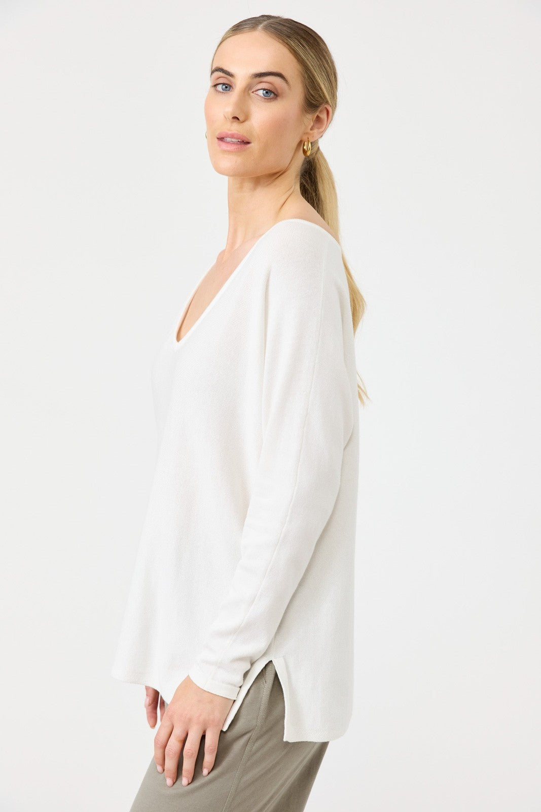 Eb & Ive Studio V Knit Salt