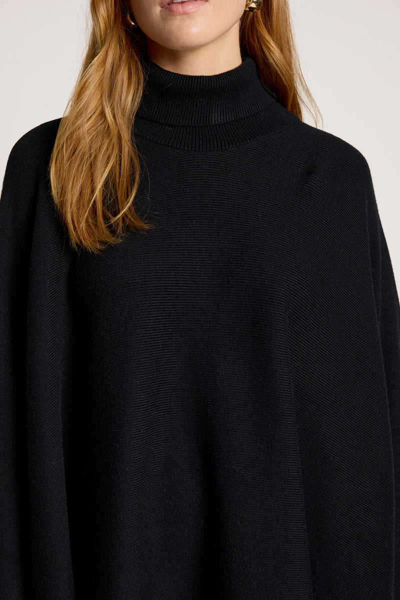 Eb & Ive Samira Poncho Black