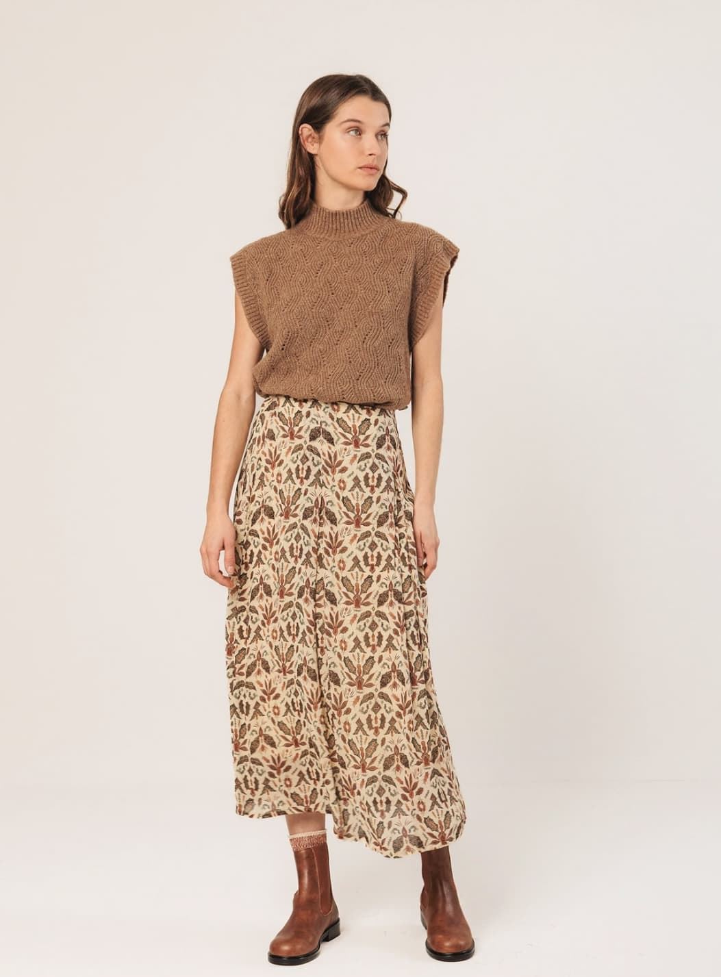 Indi & Cold Vicose Floral Skirt Lino KI196