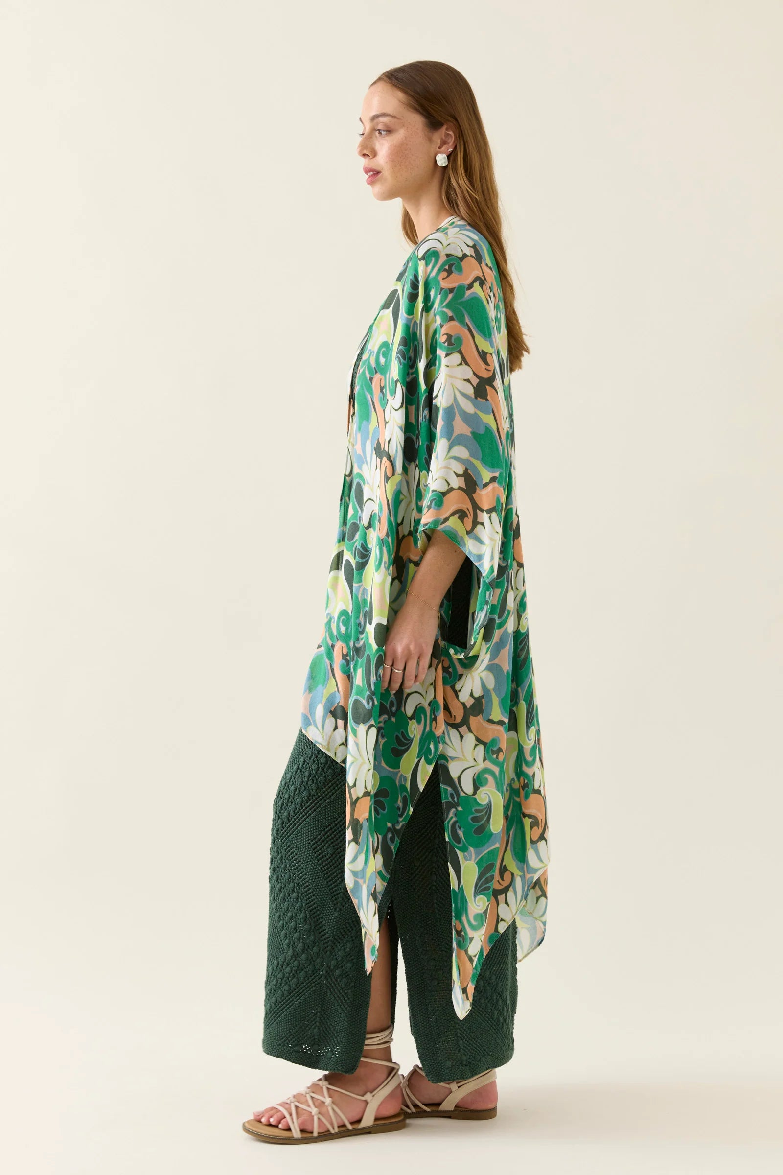 Isle of Mine Aurora Cape Paisley One Size