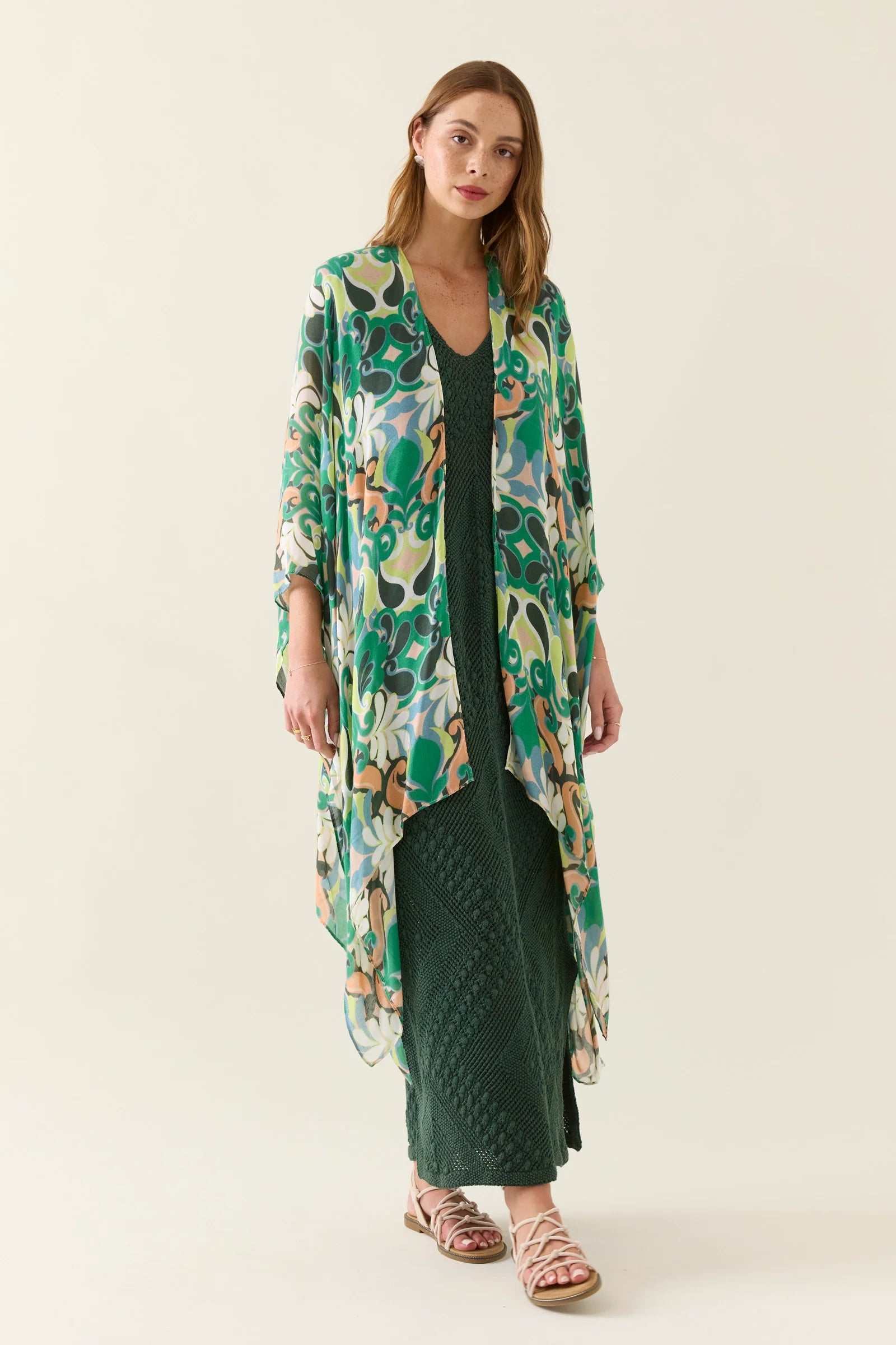 Isle of Mine Aurora Cape Paisley One Size