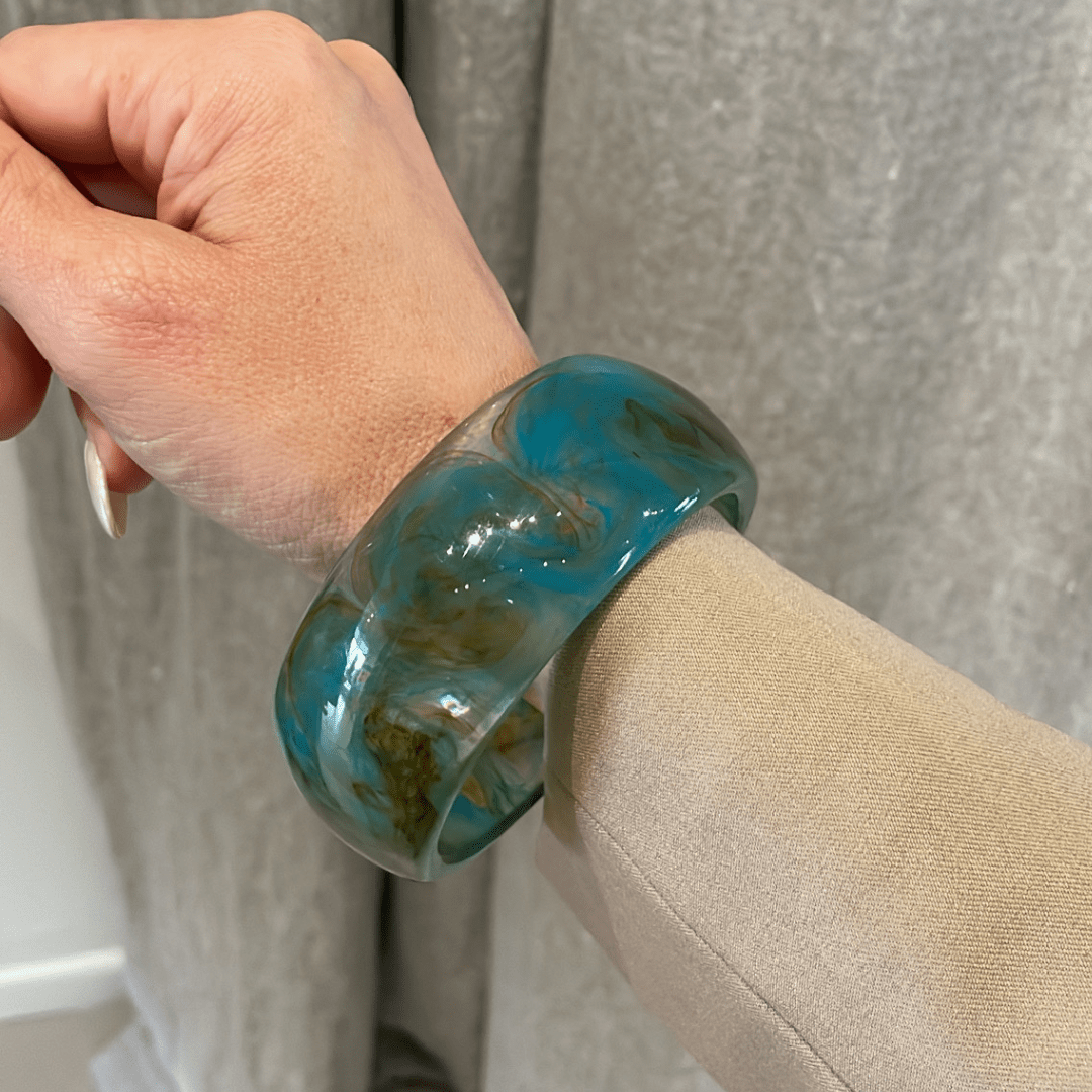Mē the Label Large Bangle Blue Brown Swirl