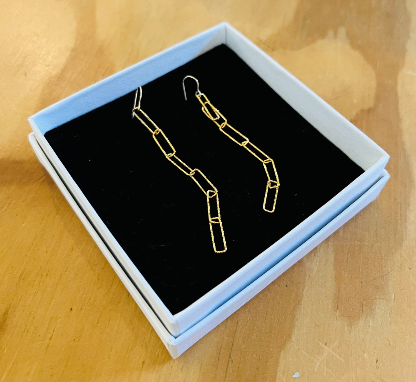 Maison Em Rectangle Links String Gold Earrings
